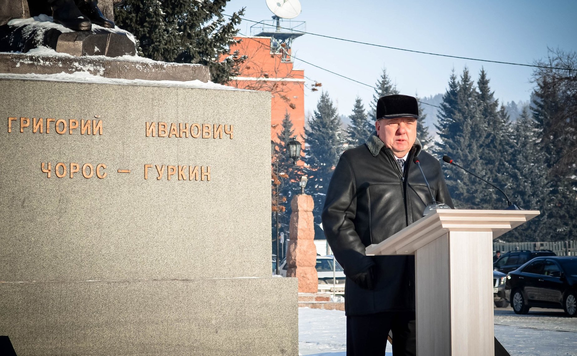 Торжественный митинг, посвященный 152-й годовщине со дня рождения выдающегося алтайского общественного деятеля, яркого художника Григория Ивановича Чорос-Гуркина