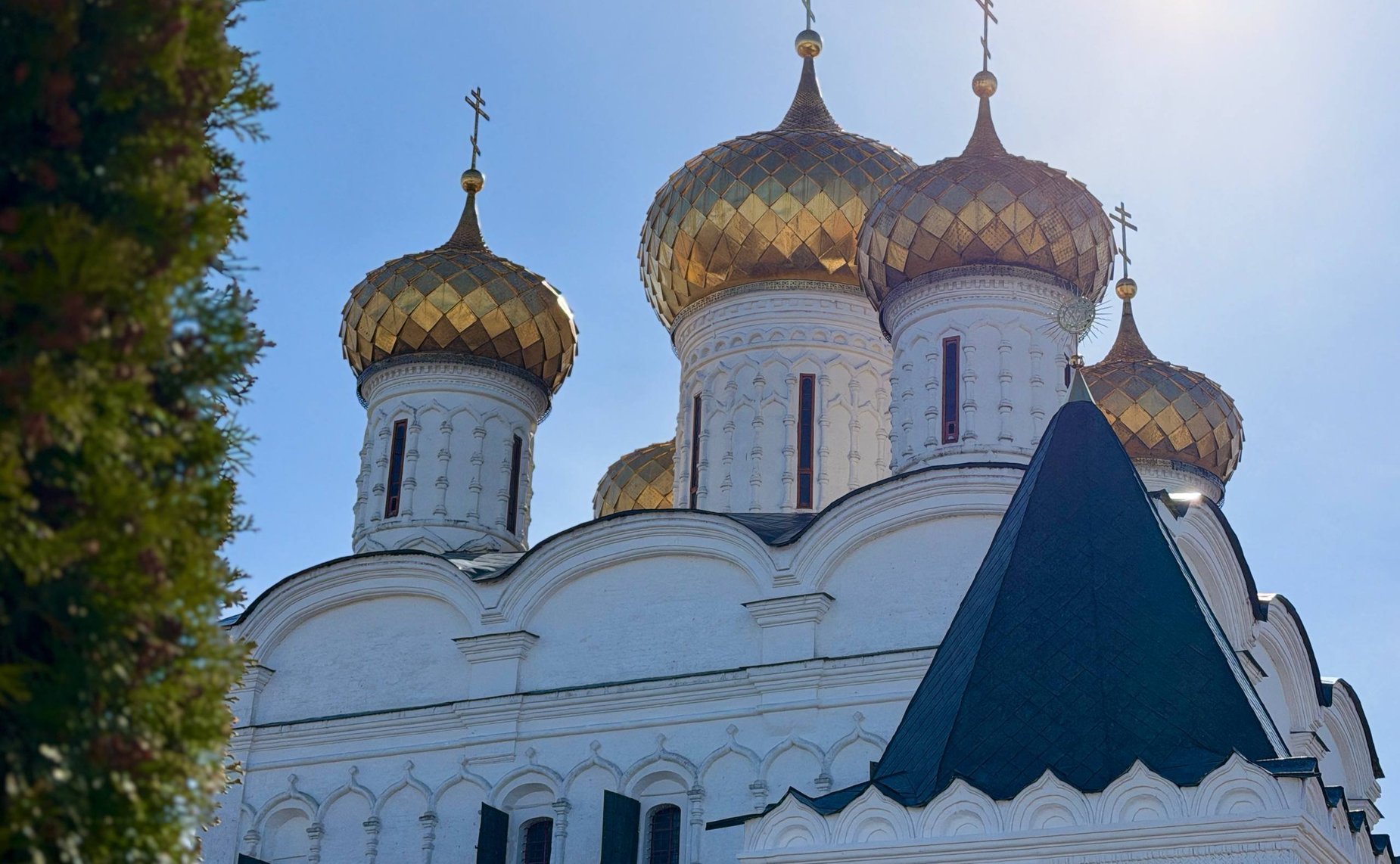 Участники встречи с активом регионального отделения Российского военно-исторического общества обсудили подготовку к 700-летию Ипатьевского монастыря, сохранение исторической памяти