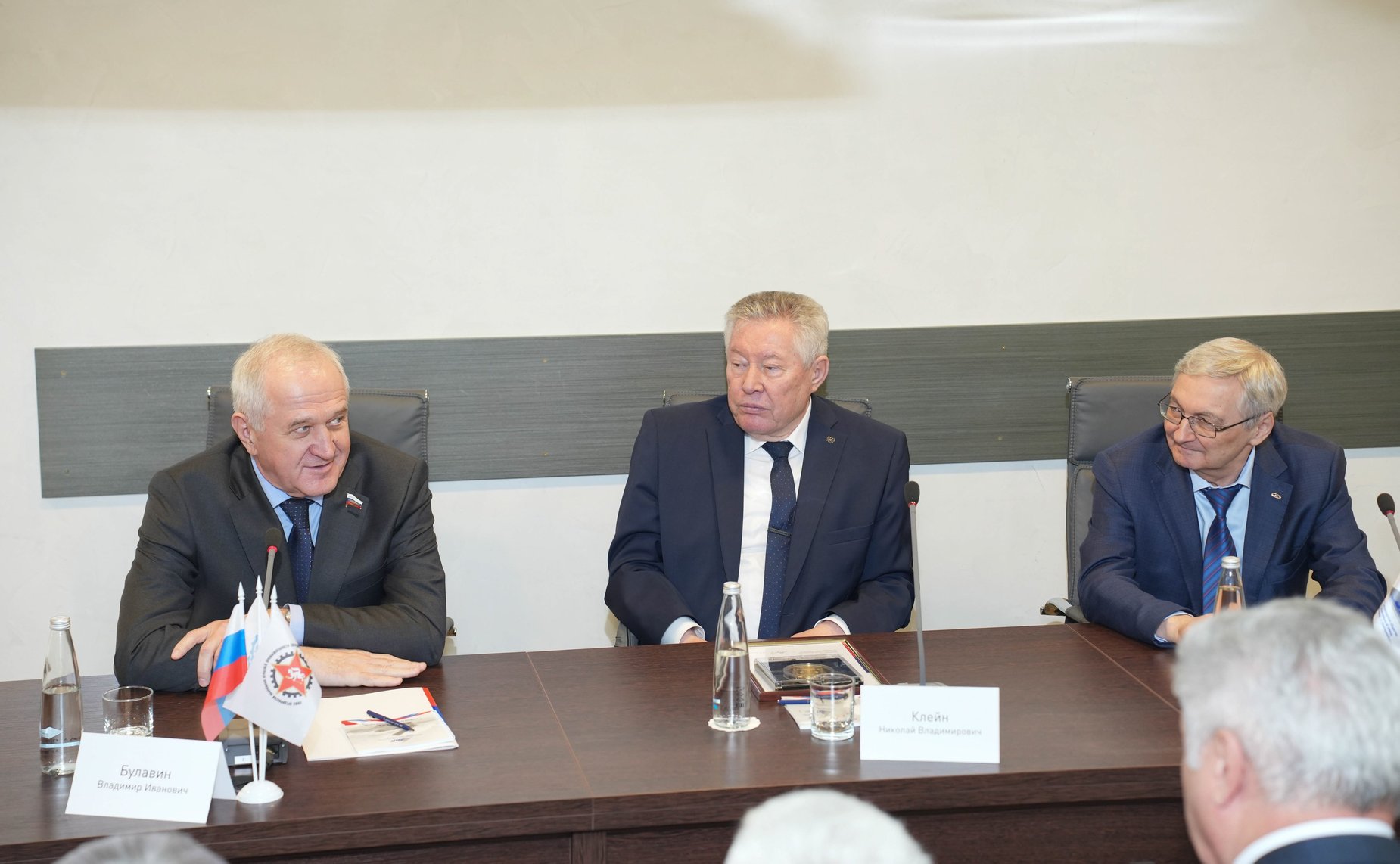 Выездное заседание Комитета СФ по обороне и безопасности «О приоритетных направлениях развития предприятий оборонно-промышленного комплекса Свердловской области в целях выполнения государственного оборонного заказа»