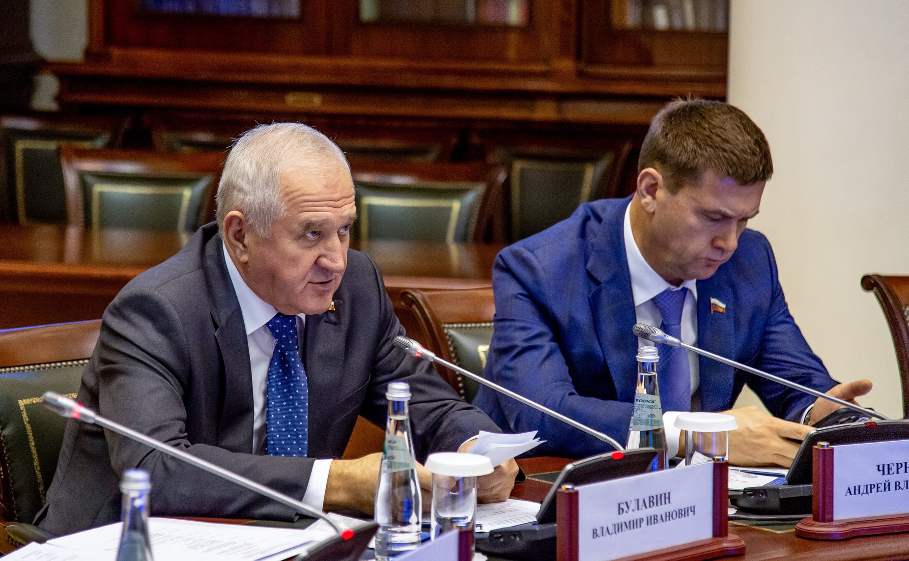 Заместитель Председателя Совета Федерации Юрий Воробьев и заместитель Председателя Национального Собрания Республики Армения Акоб Аршакян провели встречу в Санкт-Петербурге