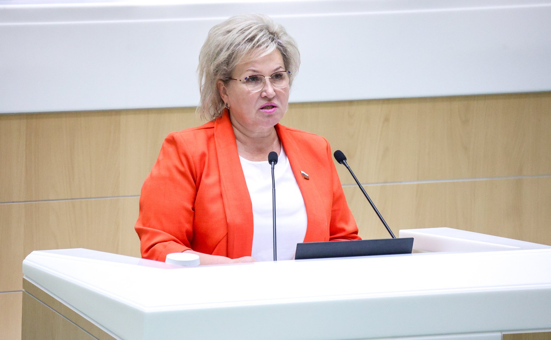 Елена Писарева