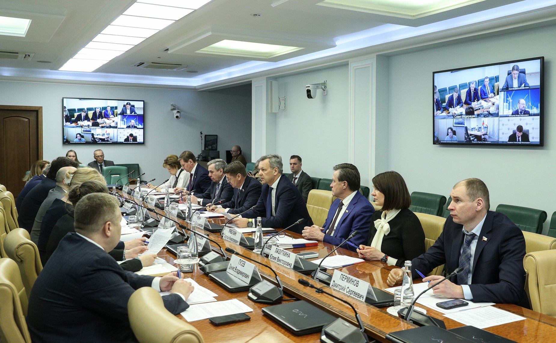 Совещание Комитета СФ по федеративному устройству, региональной политике МСУ и делам Севера