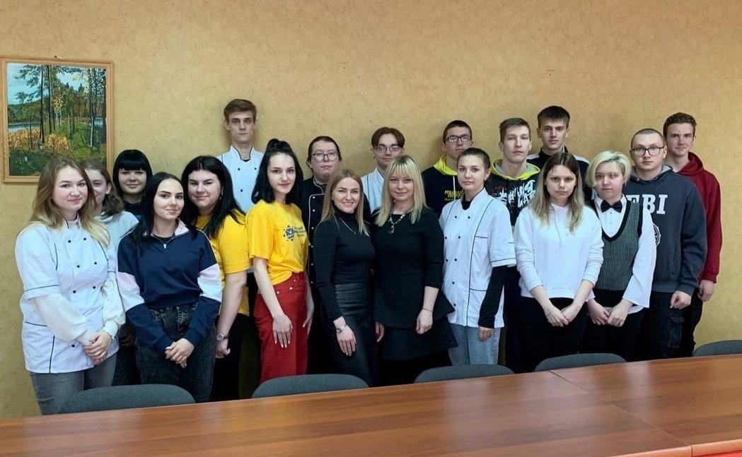 Ирина Кожанова посетила «Ярцевский индустриальный техникум» г.Ярцево Смоленской области