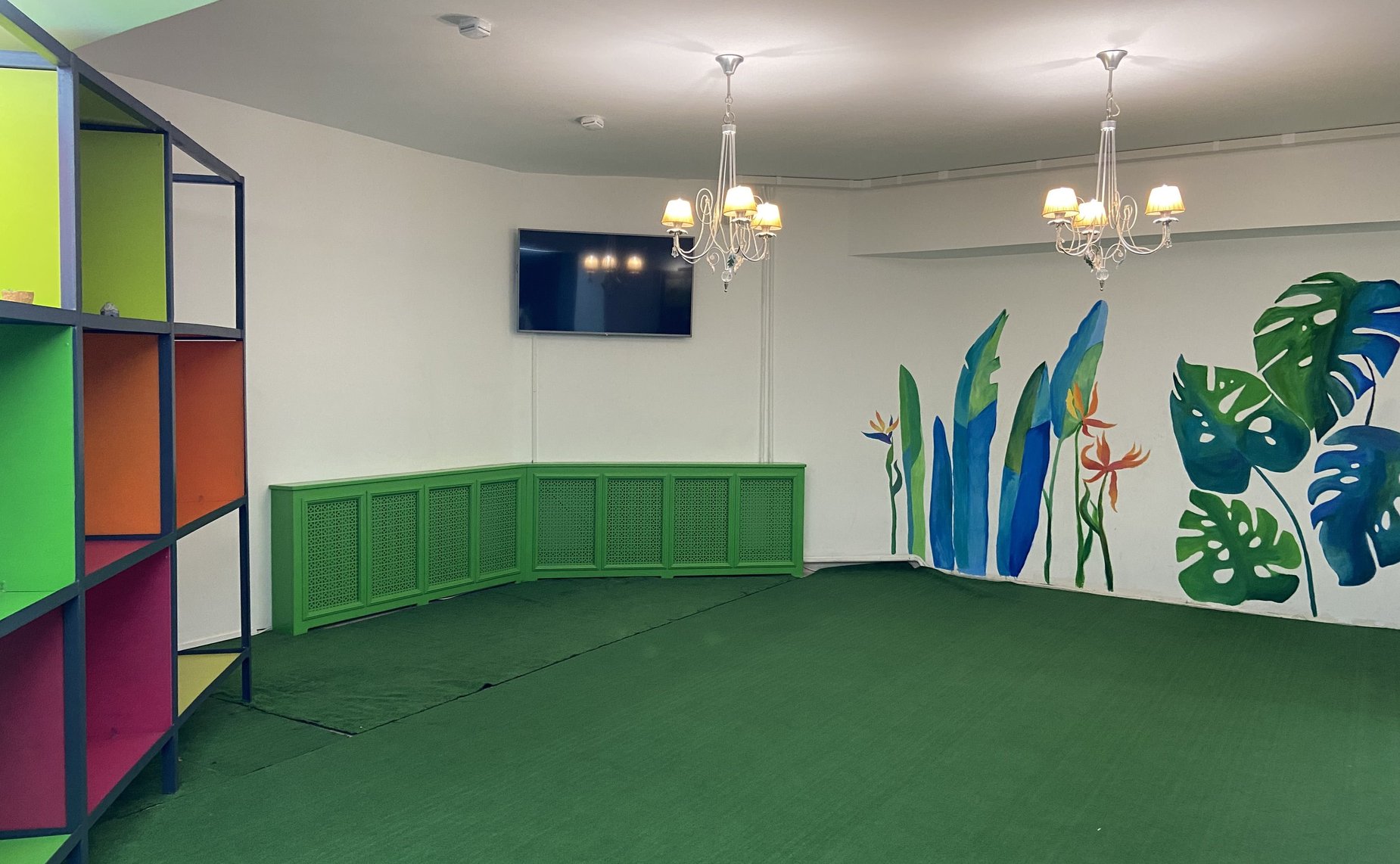 Оксана Хлякина и Сергей Лукин в рамках поездки в Республику Крым проинспектировали состояние объектов инфраструктуры организаций отдыха детей и их оздоровления в санатории «Южнобережный», а также готовность детского санатория к летнему оздоровительному се