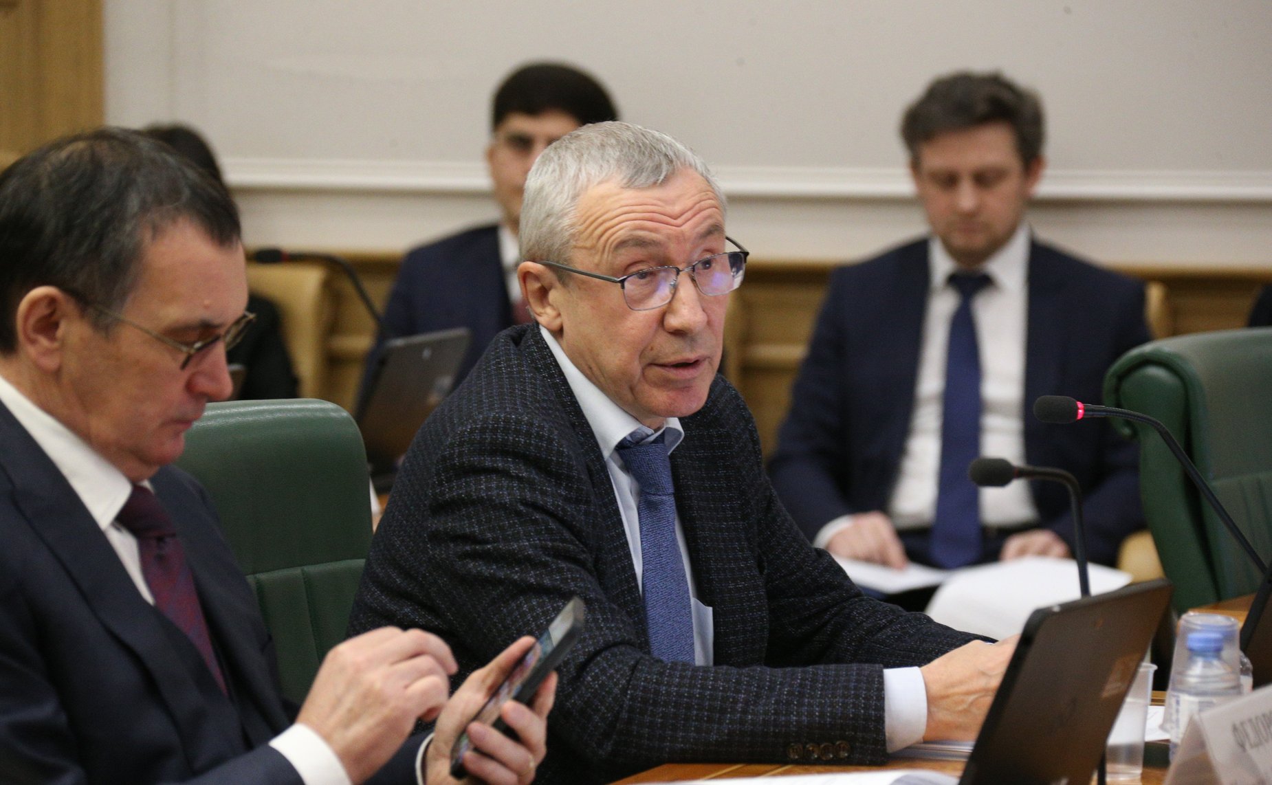 Заседание Комитета СФ по конституционному законодательству и государственному строительству