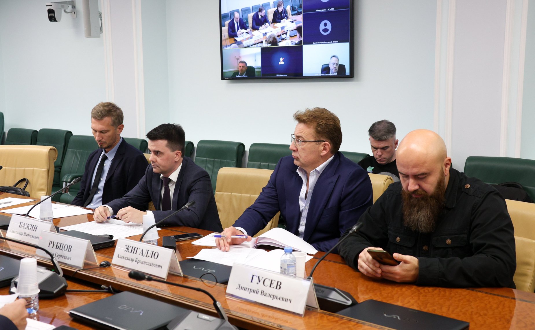 Совещание Комитета Совета Федерации по экономической политике «Развитие топливного рынка: взгляд со стороны потребителей»