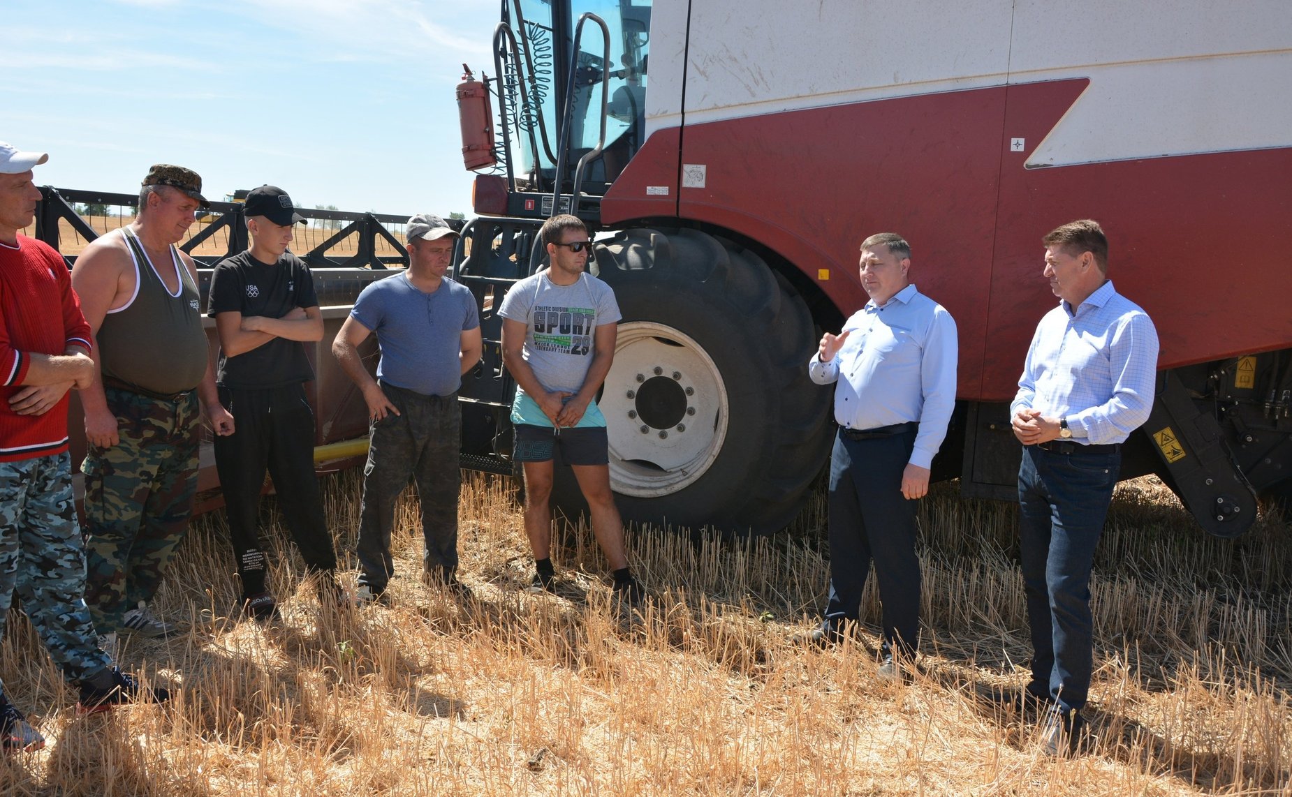 Андрей Шевченко совершил рабочую поездку в Шарлыкский район Оренбургской области