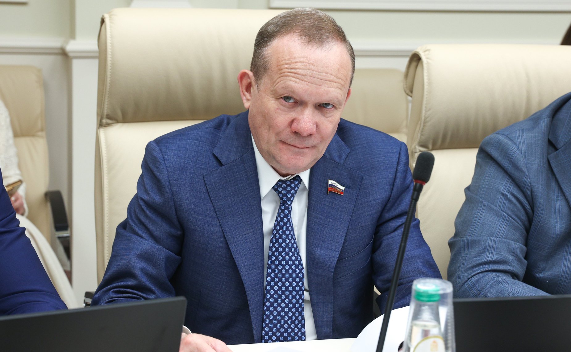 Виктор Зобнев