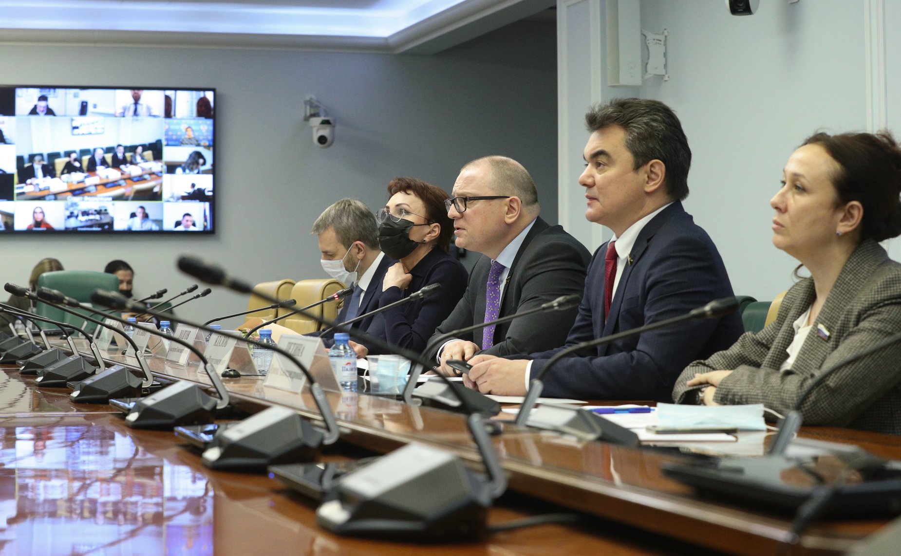 «Круглый стол» Комитета СФ по экономической политике