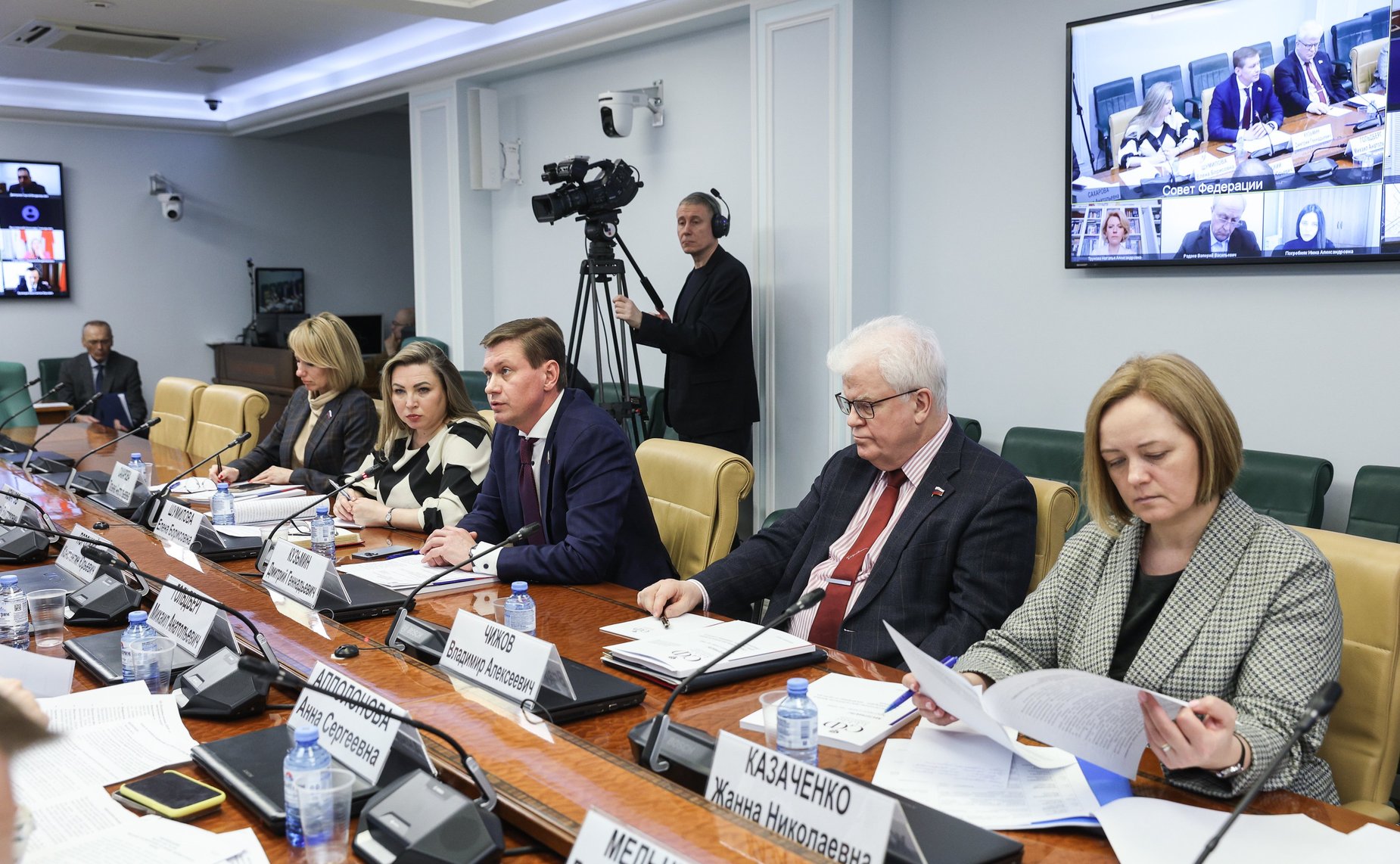 Круглый стол Комитета СФ по федеративному устройству, региональной политике, МСУ и делам Севера