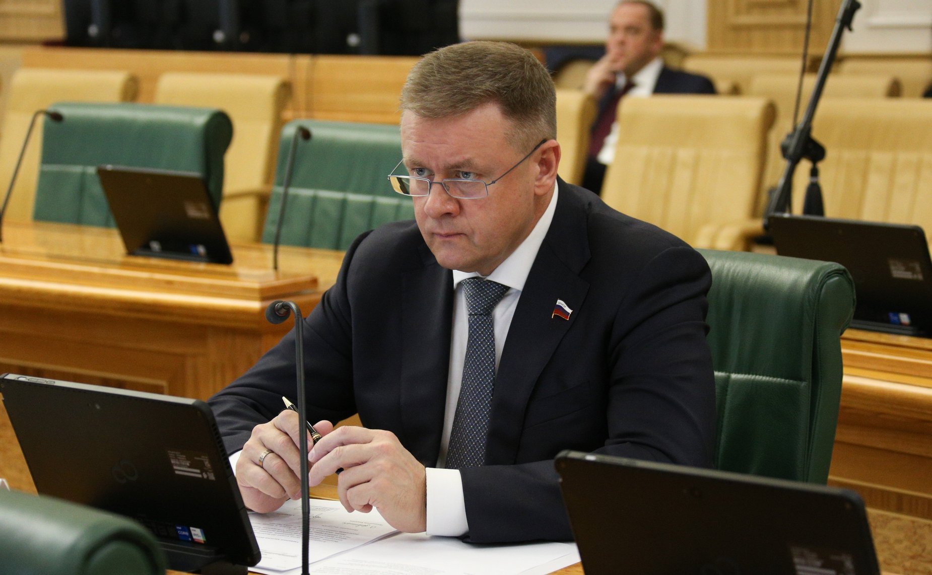 Николай Любимов