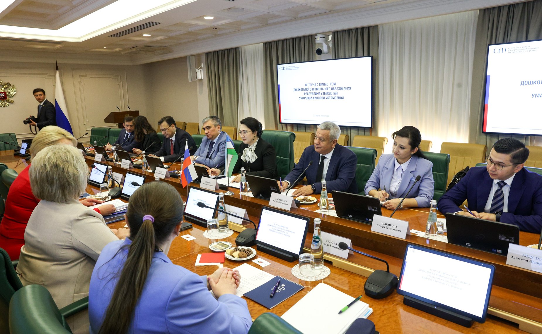 Встреча председателя Комитета Совета Федерации по науке, образованию и культуре Лилии Гумеровой с Министром дошкольного и школьного образования Республики Узбекистан