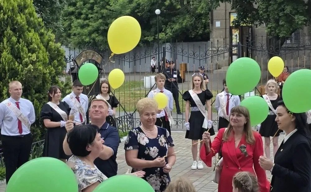 Ольга Бас приняла участие в торжественном мероприятии в ЛНР
