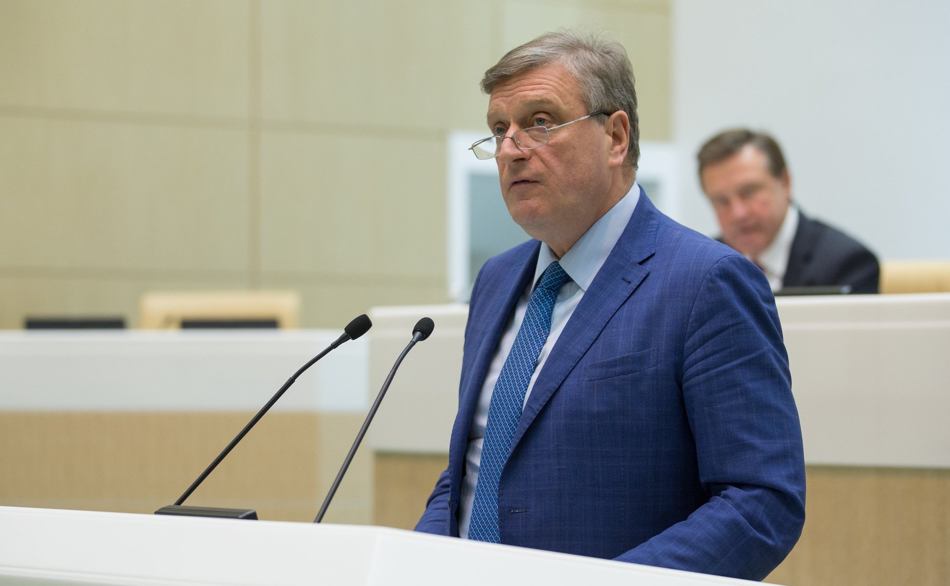 Парламентские слушания в Совете Федерации на тему «О параметрах проекта федерального бюджета на 2018 год и на плановый период 2019 и 2020 годов»