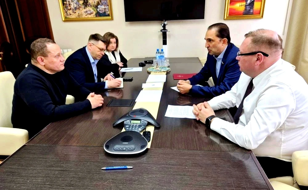 Андрей Хапочкин взял на контроль строительство измерительного комплекса «Сахалин»