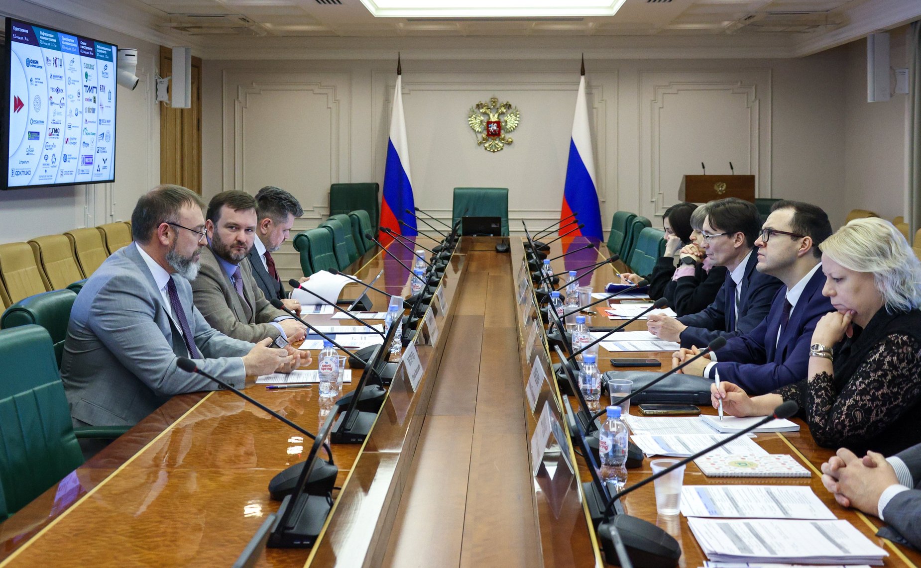 Совещание Комитета Совета Федерации по экономической политике «Проблемные вопросы деятельности Фонда развития промышленности»