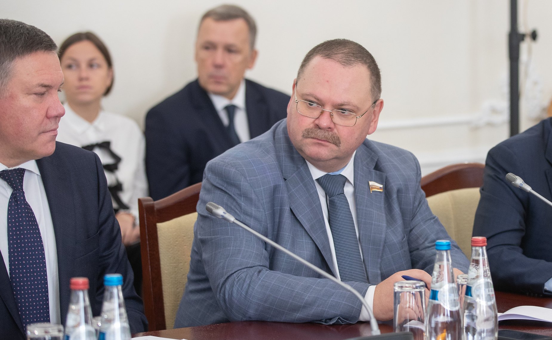 В. Матвиенко и М. Мясникович провели совместную встречу с руководителями субъектов России и Беларуси