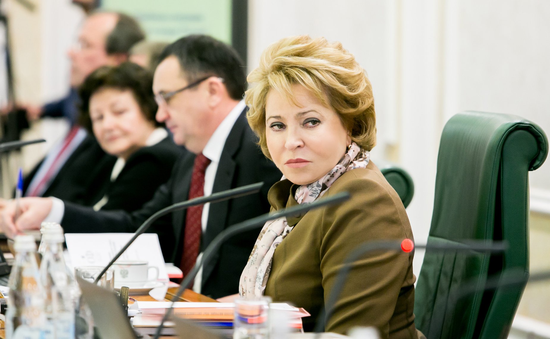 Заседание Научно-экспертного совета при Председателе СФ на тему «Проблемы миграции внутри и вокруг России». В. Матвиенко