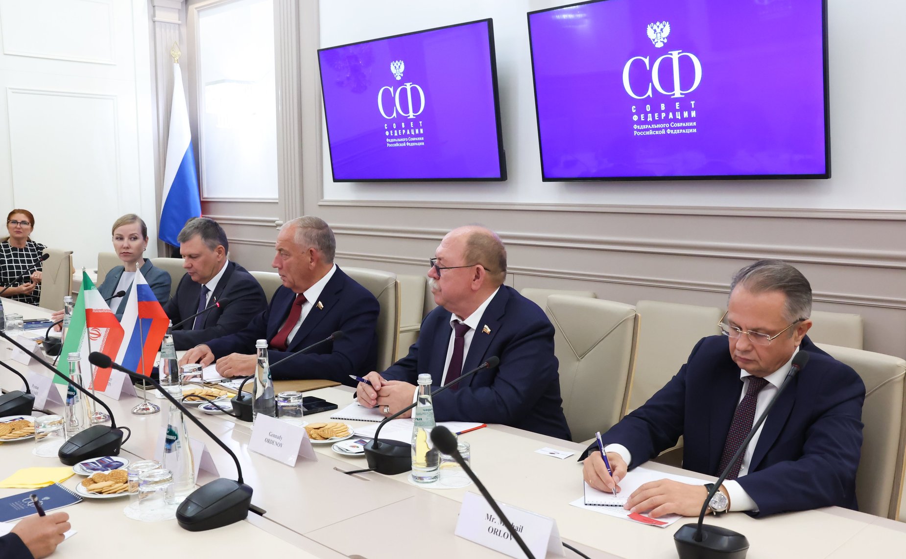 Сергей Митин провел встречу с заместителем председателя Комиссии Собрания Исламского Совета по сельскому хозяйству, водным угодьям, природным источникам и окружающей среде Пейманом Фальсафи