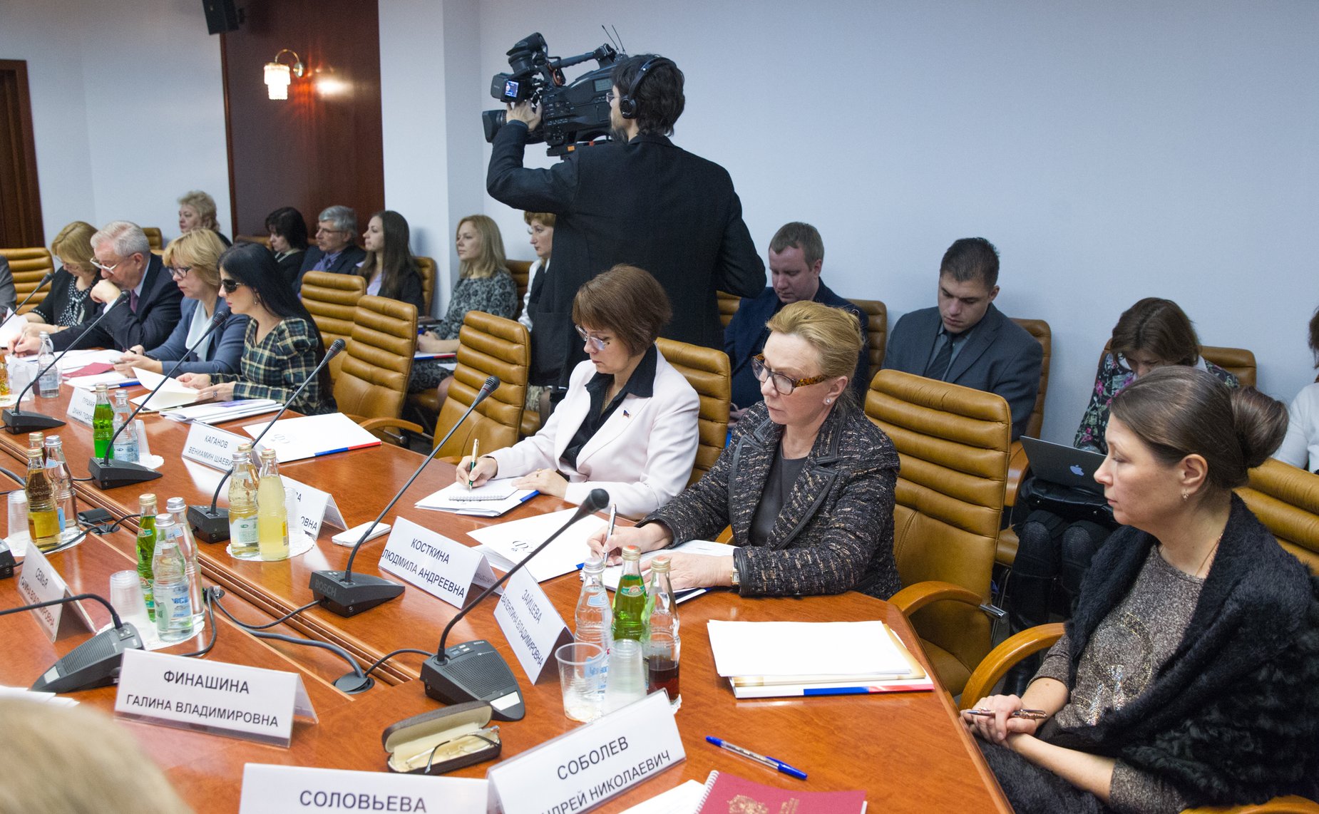 Круглый стол на тему «Состояние и актуальные проблемы законодательного обеспечения инклюзивного образования для лиц с ограниченными возможностями здоровья»