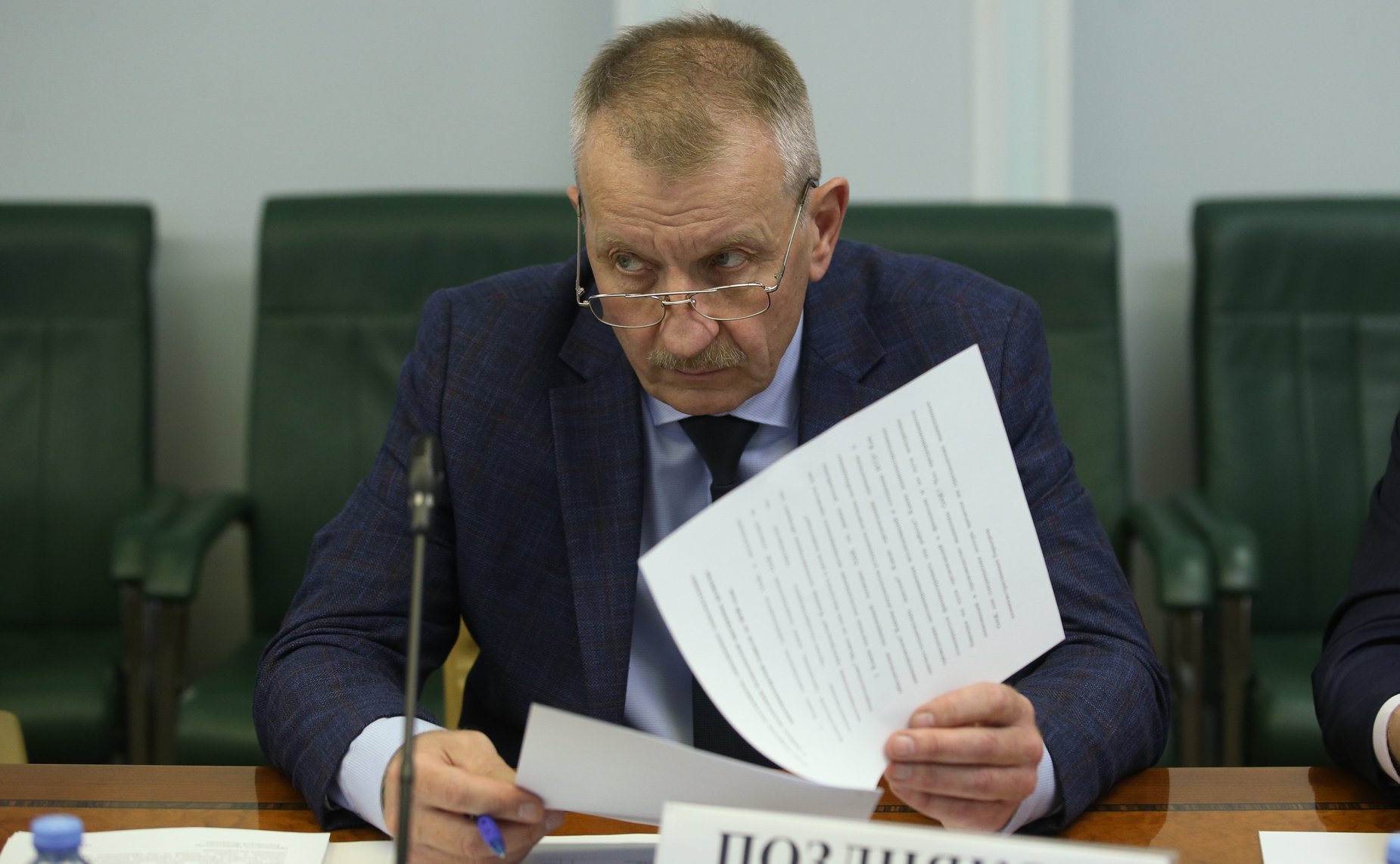 Заместитель председателя Комитета СФ по бюджету и финансовым рынкам Андрей Епишин провел рабочую встречу с представителями предприятий-поставщиков авиационной промышленности