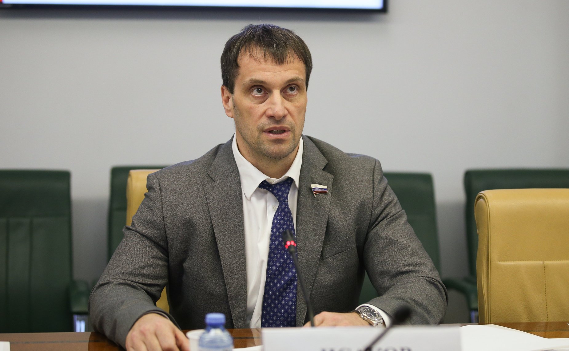 Эдуард Исаков