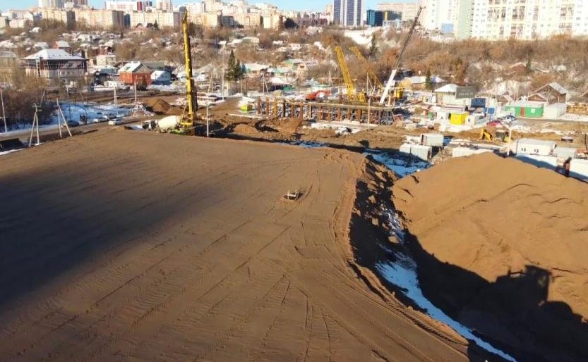 Ирек Ялалов в рамках мониторинга федерального проекта «Мосты и путепроводы» ознакомился с ходом строительства масштабного четырехполосного путепровода по улице Пугачева в городе Уфе