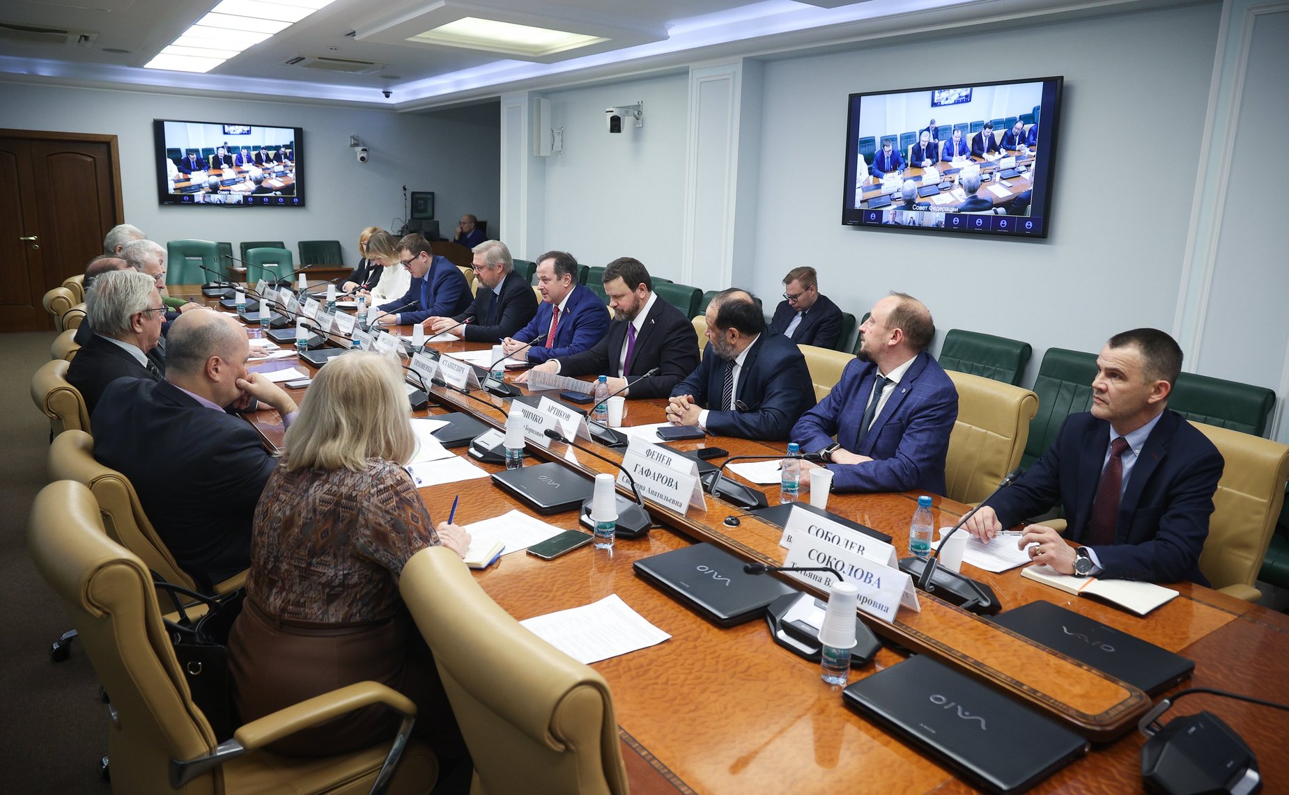 Совещание Комитета СФ по экономической политике «О стратегических вопросах комплексной государственной программы Российской Федерации «Энергосбережение и повышение энергетической эффективности». Энергоэффективность — инструмент сдерживания роста тарифов»»