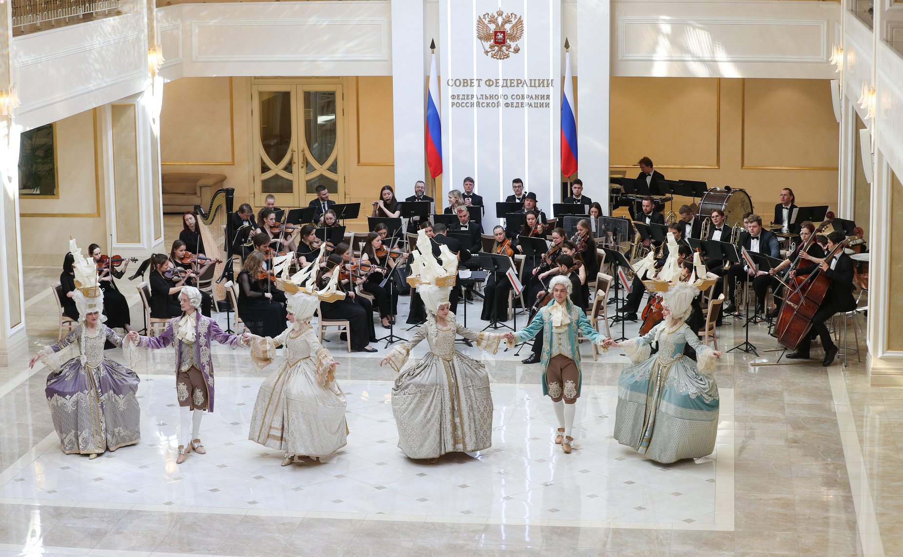Экспозиция-презентация Ленинградской области ко Дню региона, развёрнутая в здании Совета Федерации