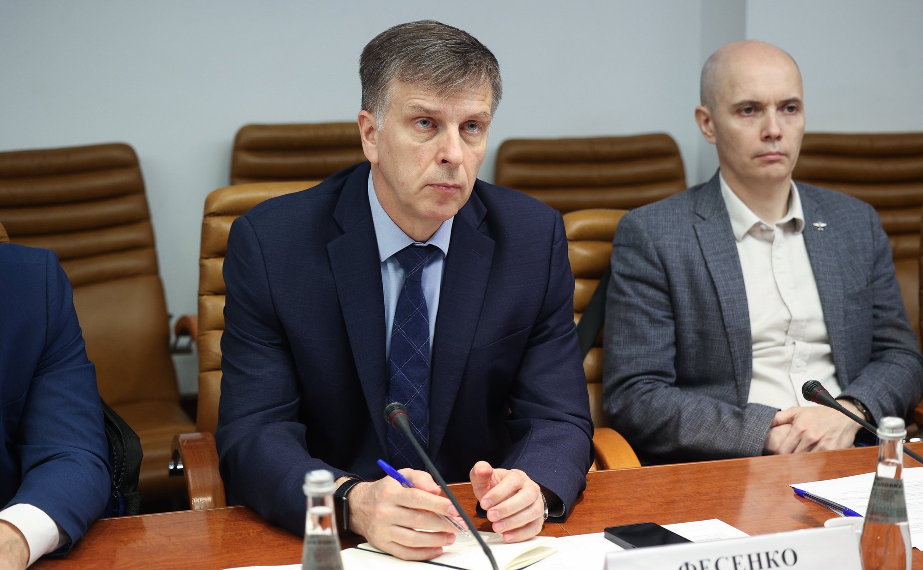 Заседание секции «Цифровая трансформация транспорта» на тему «Обсуждение концепций логистического проекта-международного транспорта БАС-Хаба с применением беспилотных летательных аппаратов между Россией и Китаем»