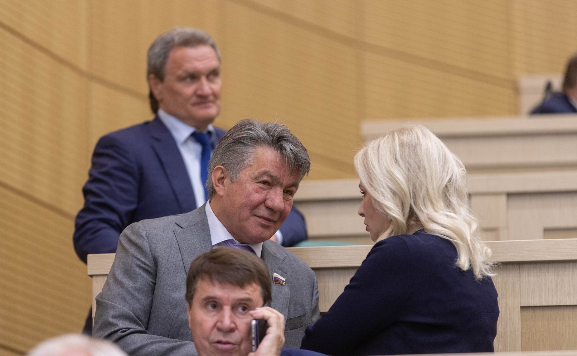 В. Озеров и О. Ковитиди