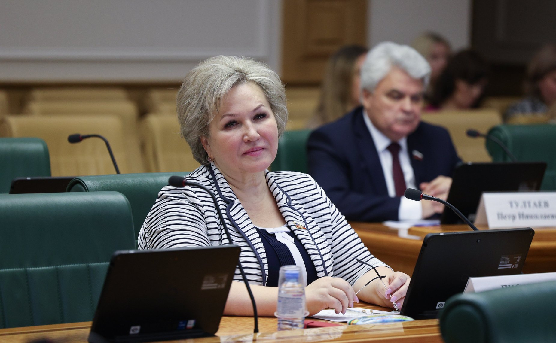 Елена Писарева