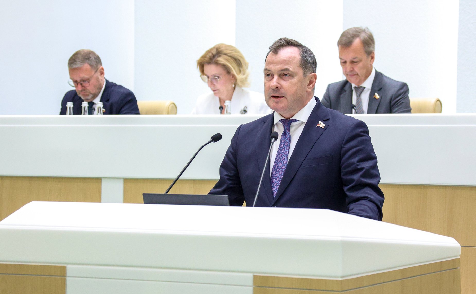 Юрий Федоров