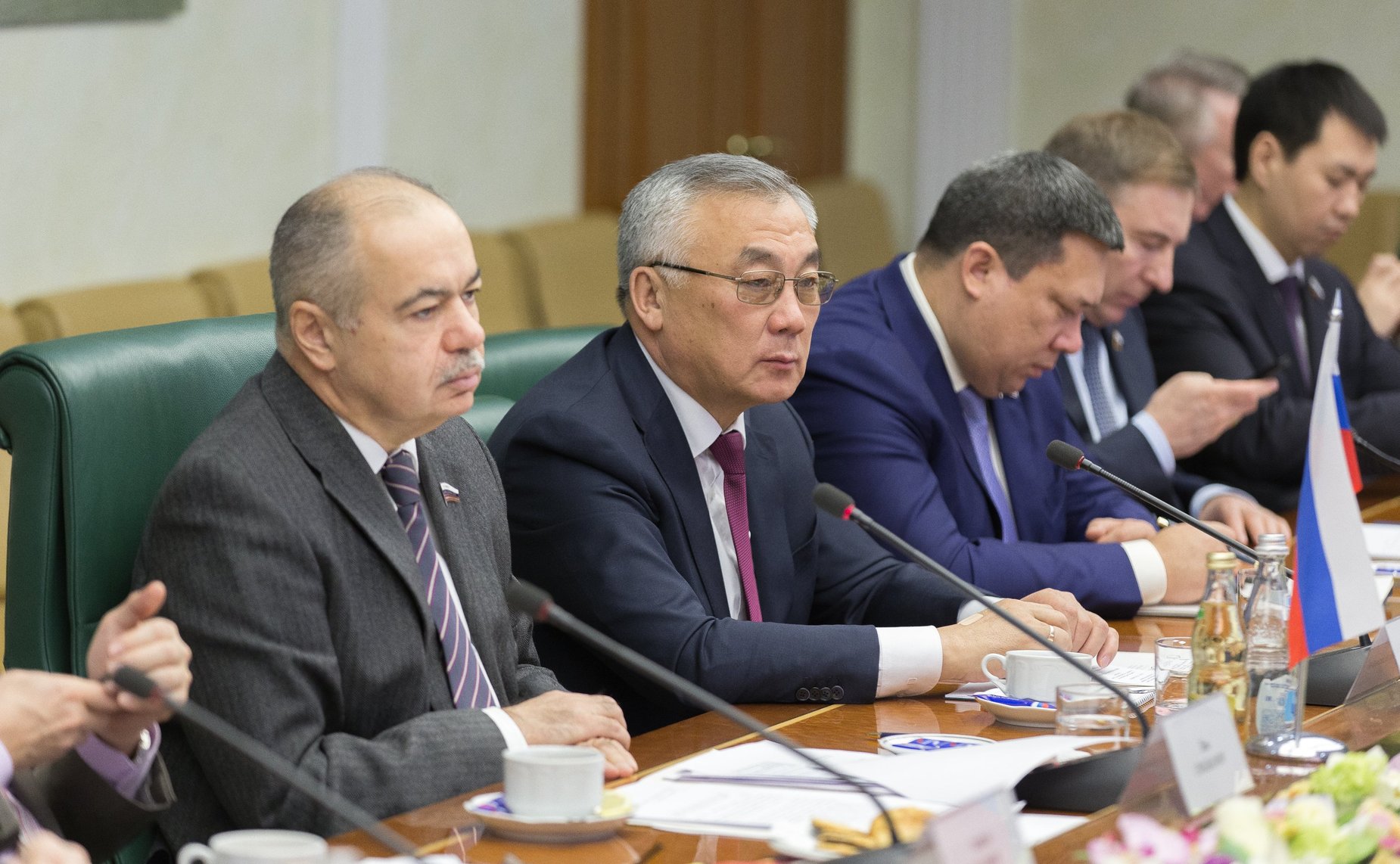 Встреча заместителя Председателя Совета Федерации Ильяса Умаханова с заместителем Председателя Великого Государственного Хурала Монголии Миеэгомбо Энхболдом