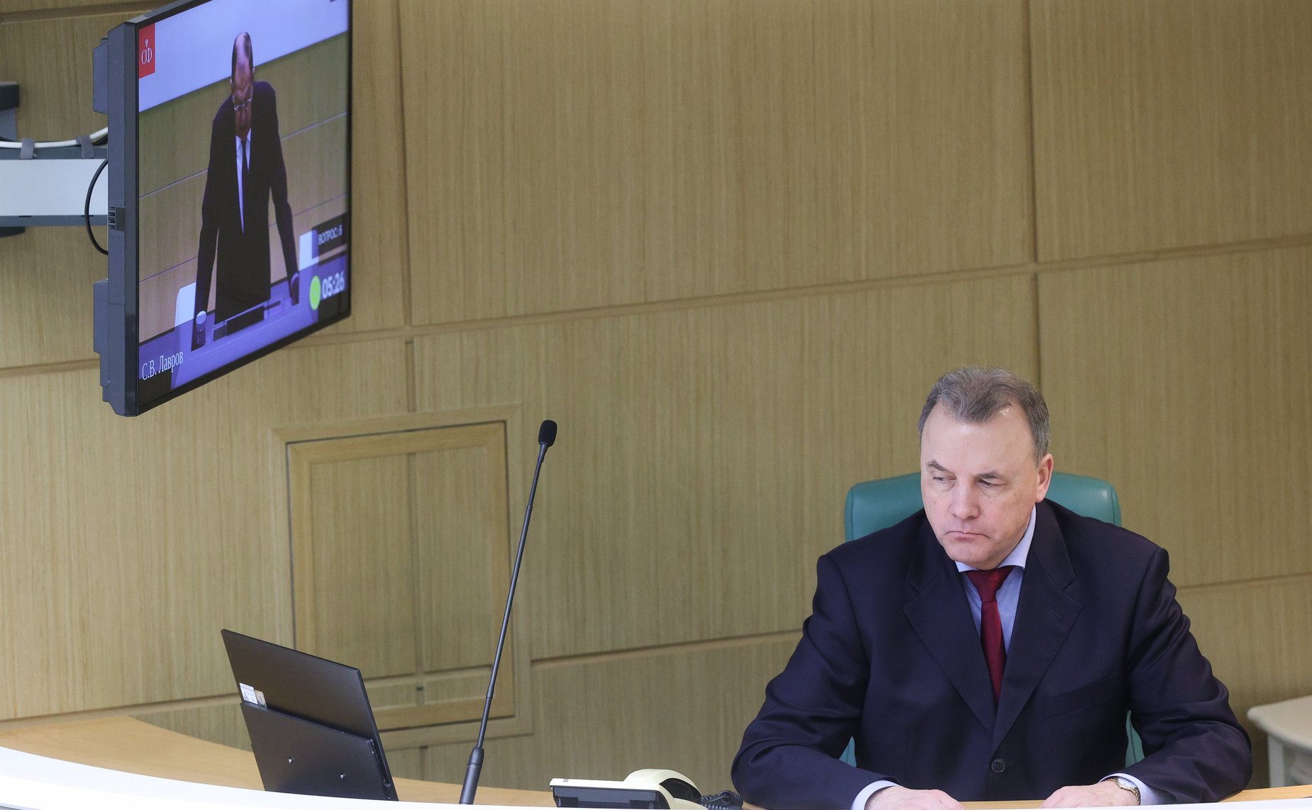 Артур Муравьев