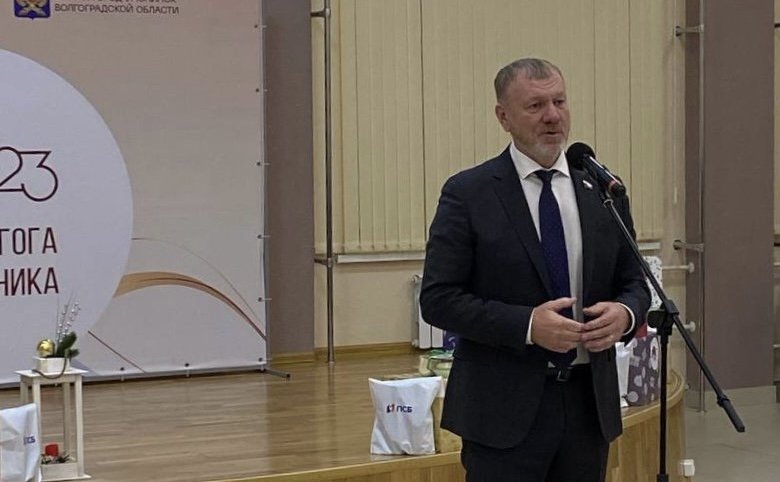 Сергей Горняков принял участие в торжественном мероприятии по случаю завершения Года педагога и наставника в г. Урюпинске Волгоградской области