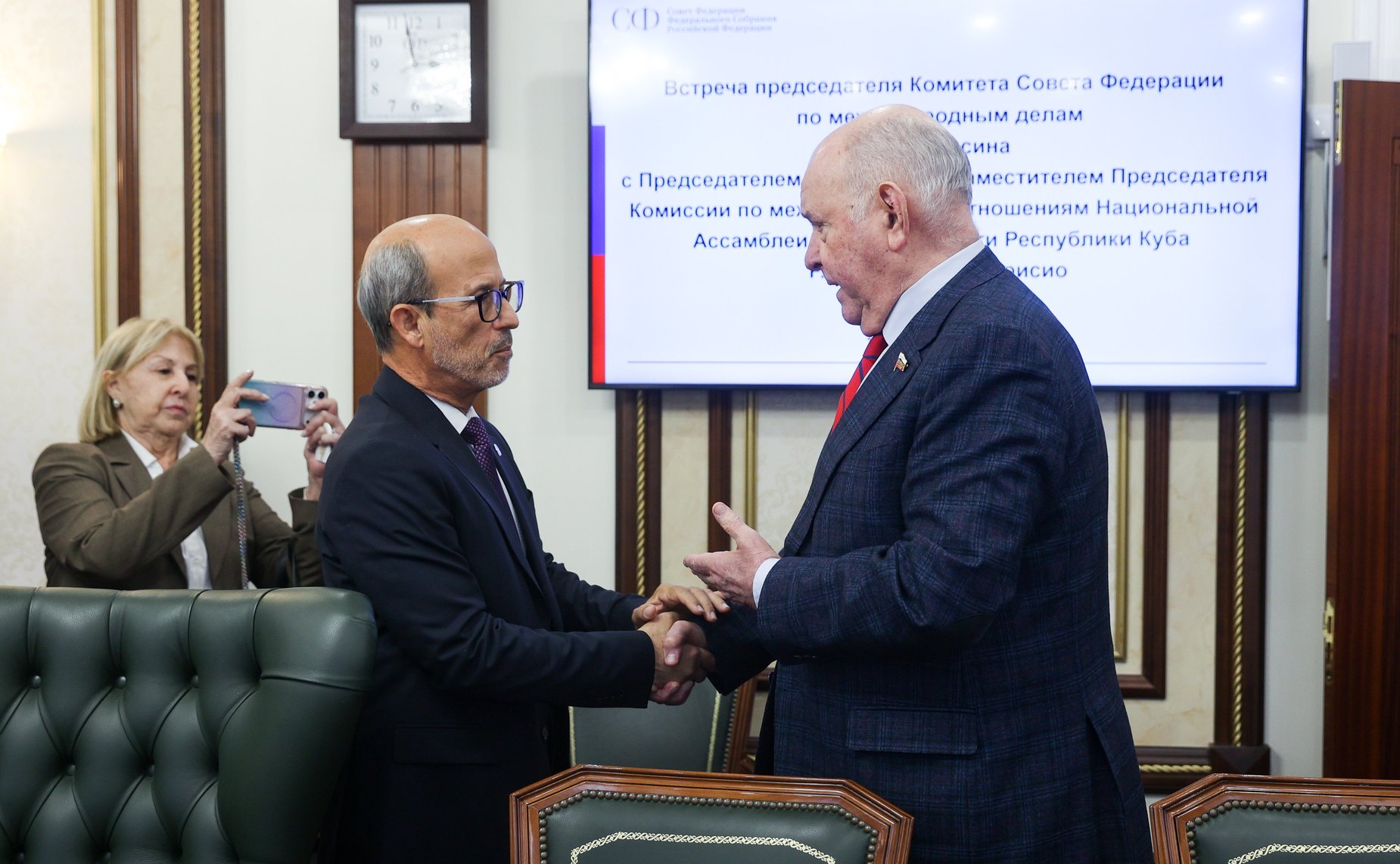 Встреча председателя Комитета Совета Федерации по международным делам Григория Карасина с Председателем Парламента стран Латинской Америки и Карибского бассейна Роландо Мигелем Гонсалесом Патрисио