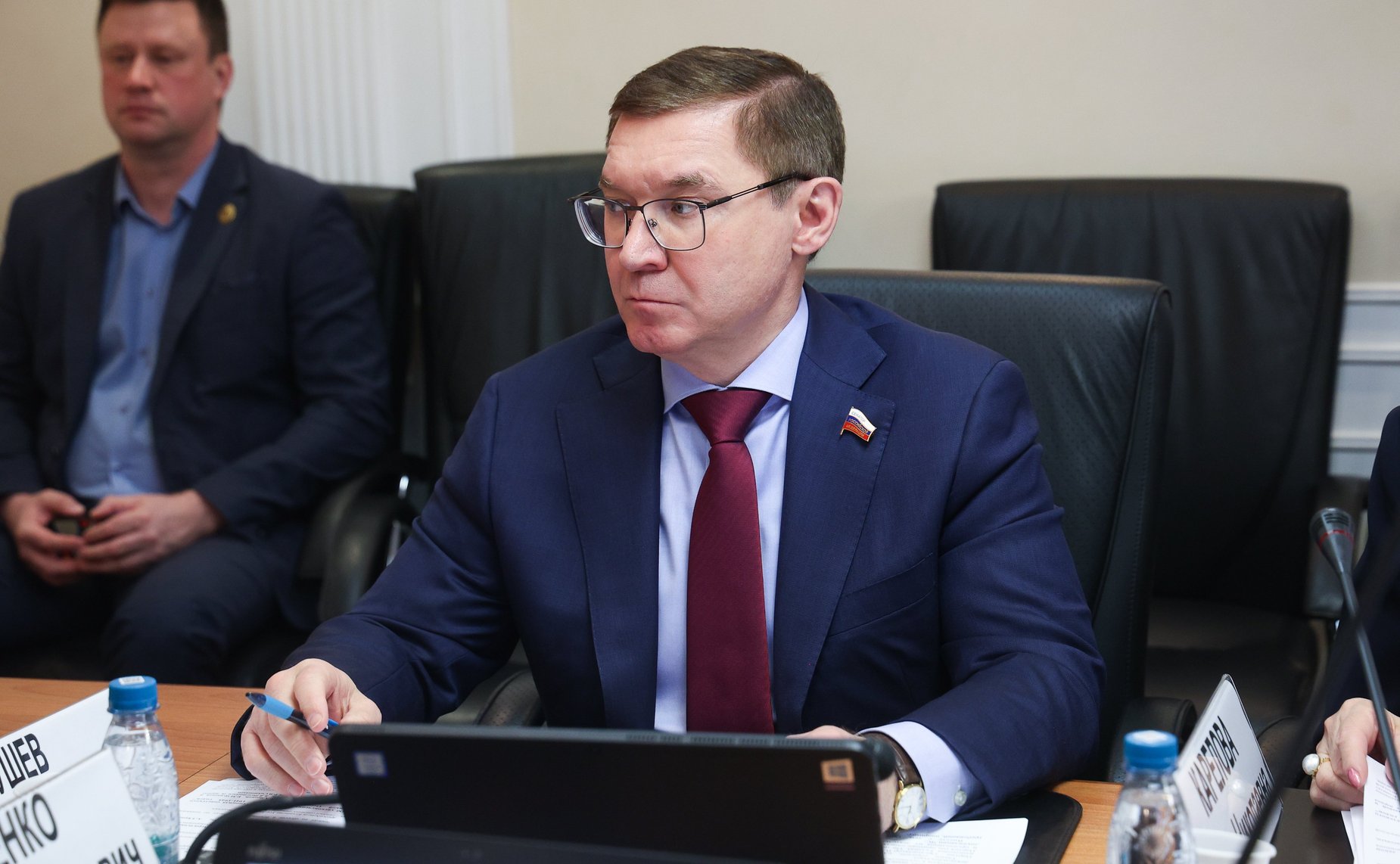 Владимир Якушев
