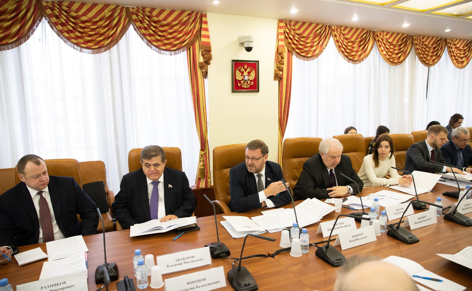 «Круглый стол» на тему «Нейтралитет в современном мире: реальность, возможности и риски»