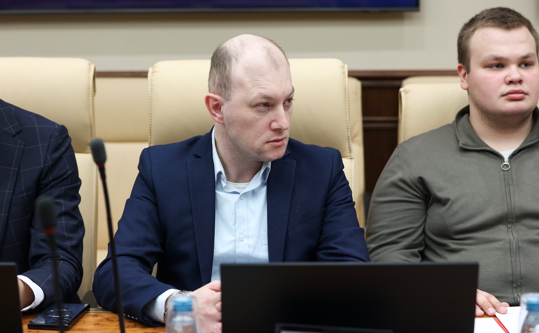 Круглый стол Комитета Совета Федерации по экономической политике на тему «Актуальные вопросы реализации национального проекта «Новые материалы и химия» в части малотоннажной химии. Подготовка кадров»