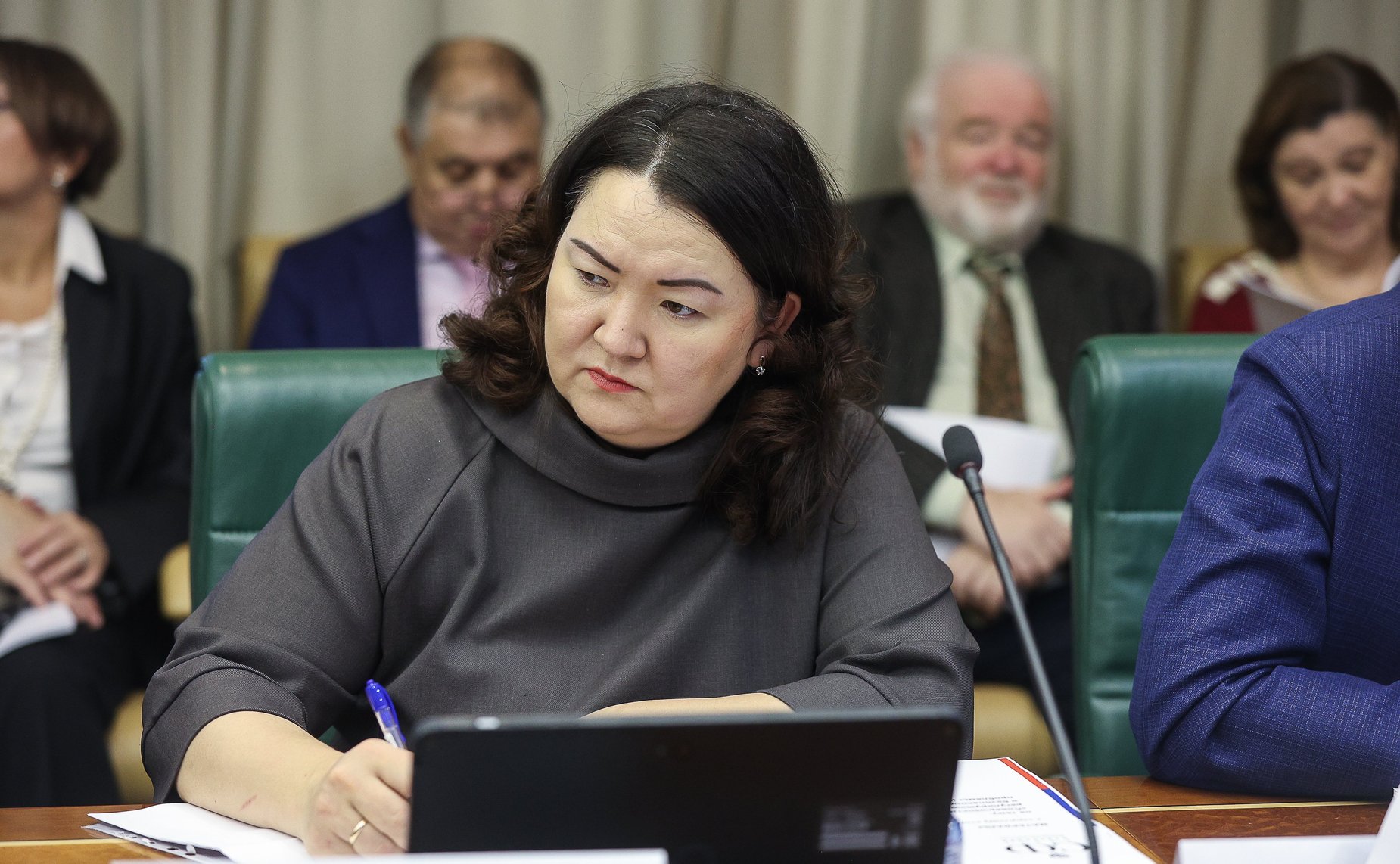 Круглый стол Комитета СФ по аграрно-продовольственной политике и природопользованию «Совершенствование законодательства, регулирующего вопросы качества и безопасности пищевой продукции: проблемы и решения»