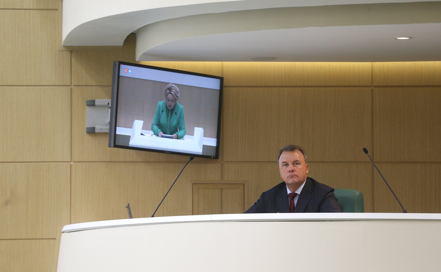 Артур Муравьев