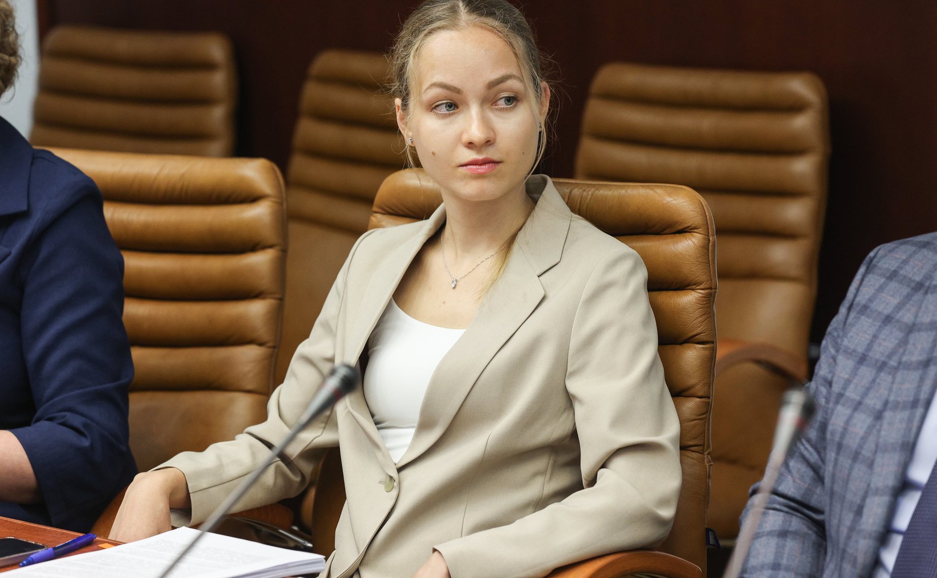 Круглый стол Комитета СФ по конституционному законодательству и государственному строительству