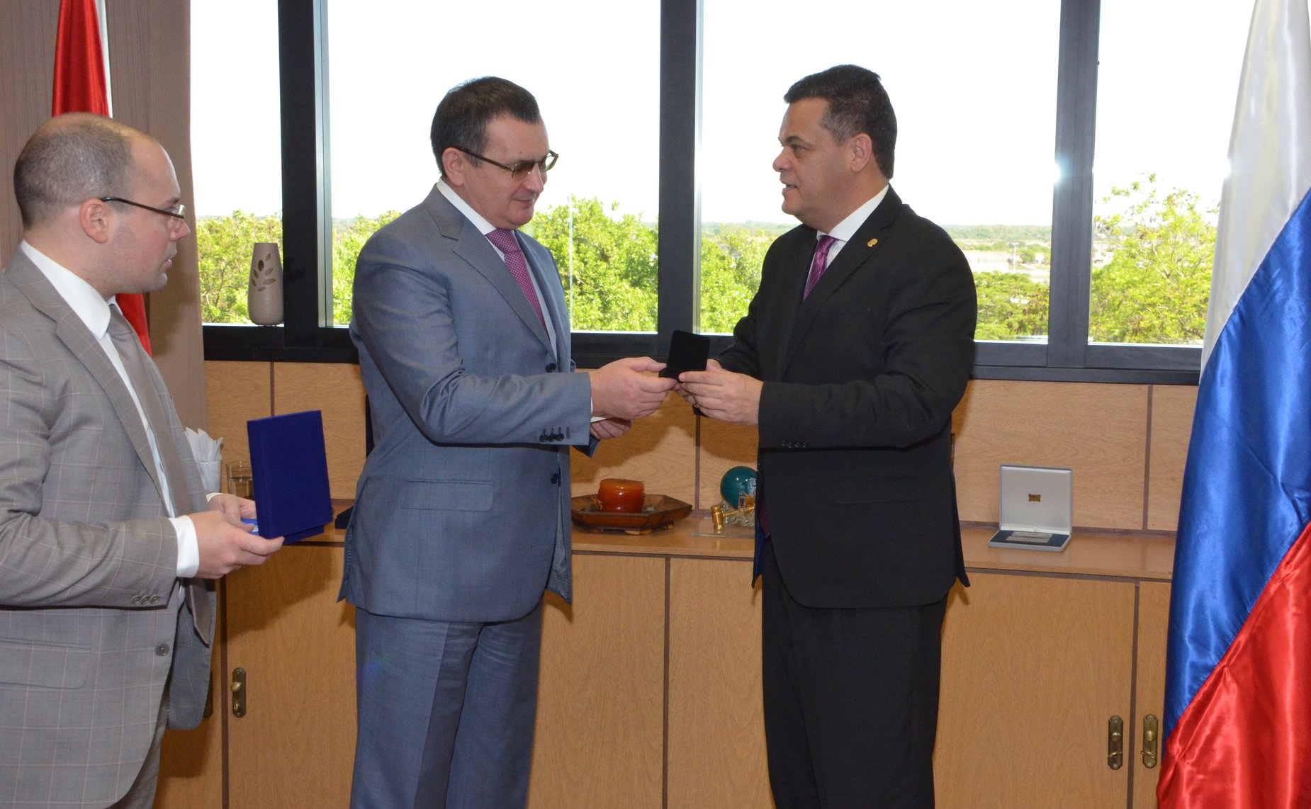 Встреча делегации СФ с Председателем Сената Парагвая Роберто Асеведо