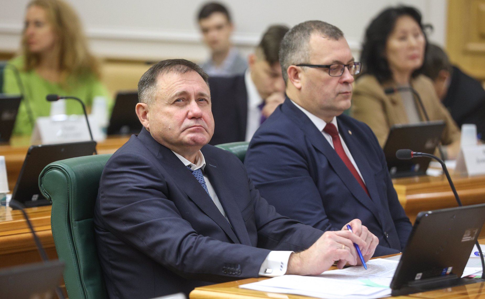 Круглый стол на тему «Особый порядок привлечения к административной ответственности судей и иных должностных лиц, выполняющих определенные государственные функции»