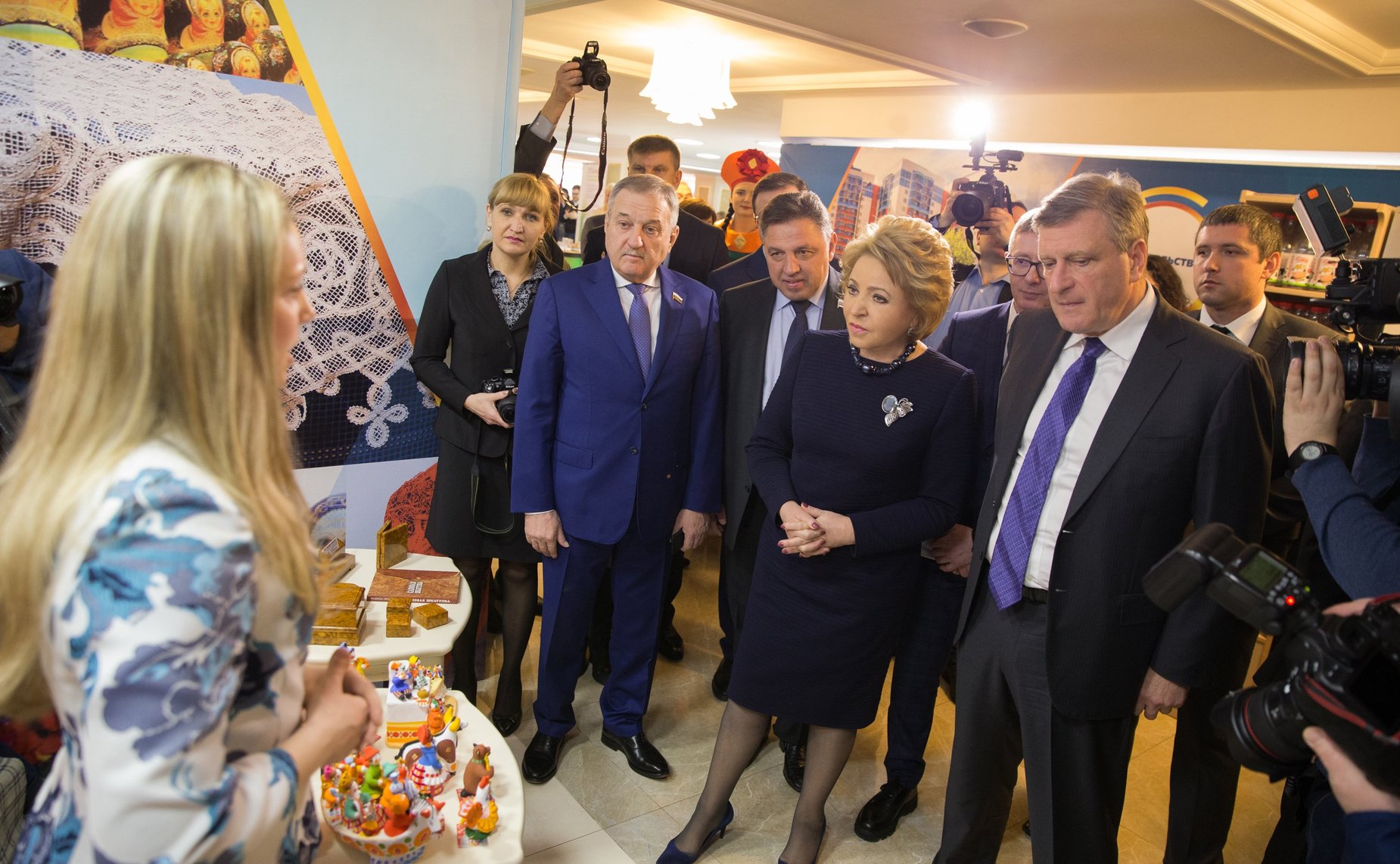 В. Матвиенко на открытии выставки достижений Кировской области в Совете Федерации