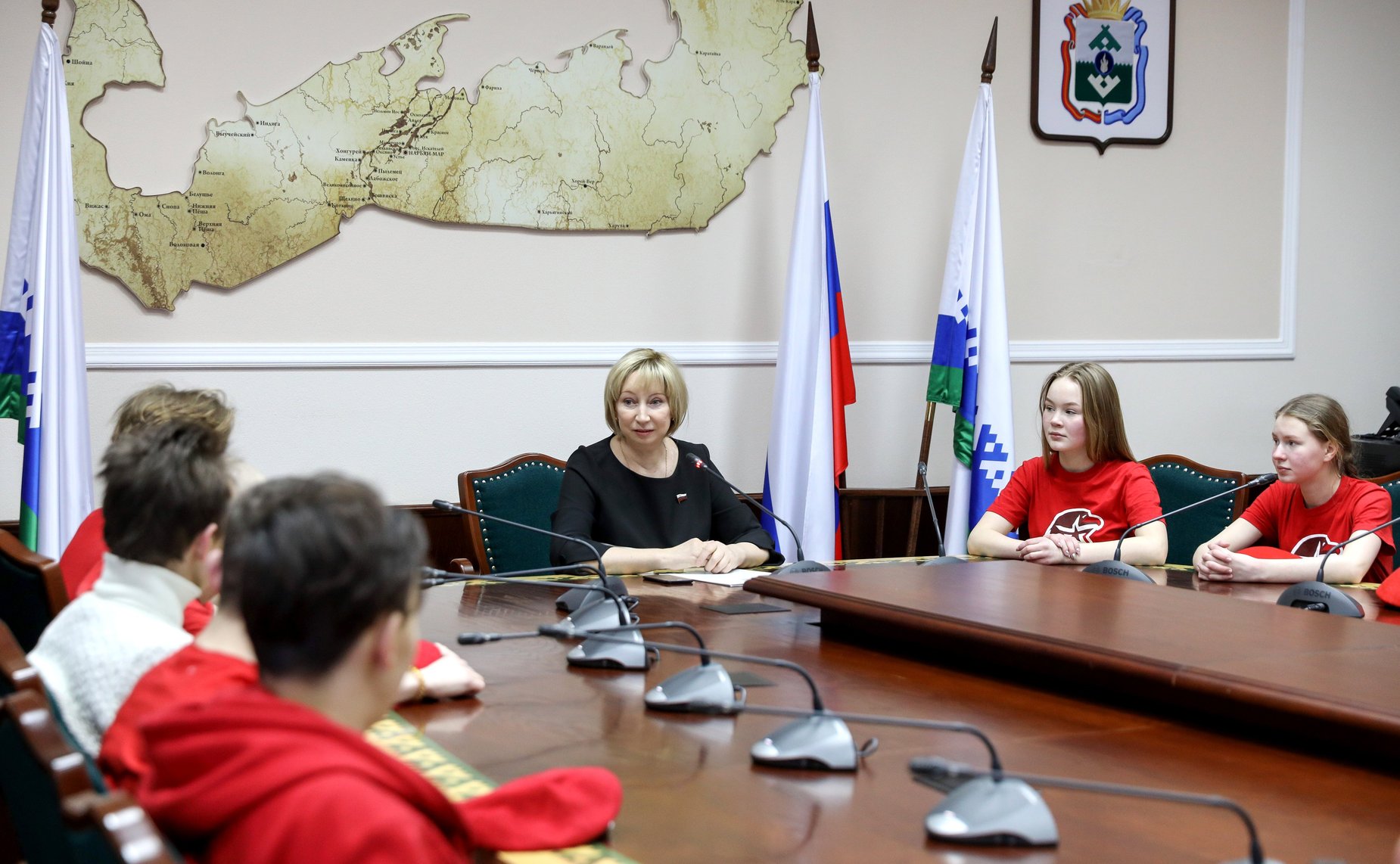 Римма Галушина провела встречу с юнармейцами Ненецкого автономного округа