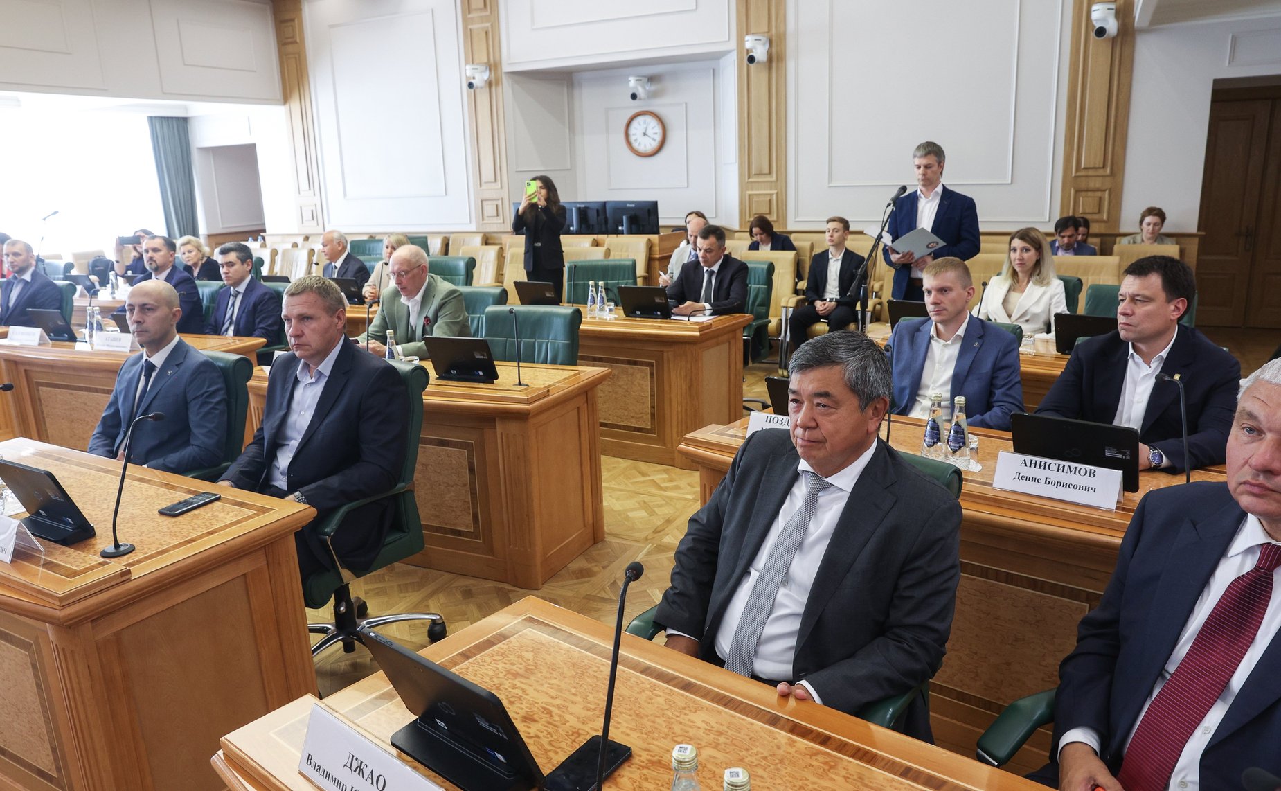 Вячеслав Тимченко принял участие в церемонии награждения дипломантов конкурса на соискание премий Правительства Российской Федерации в области качества 2022 года