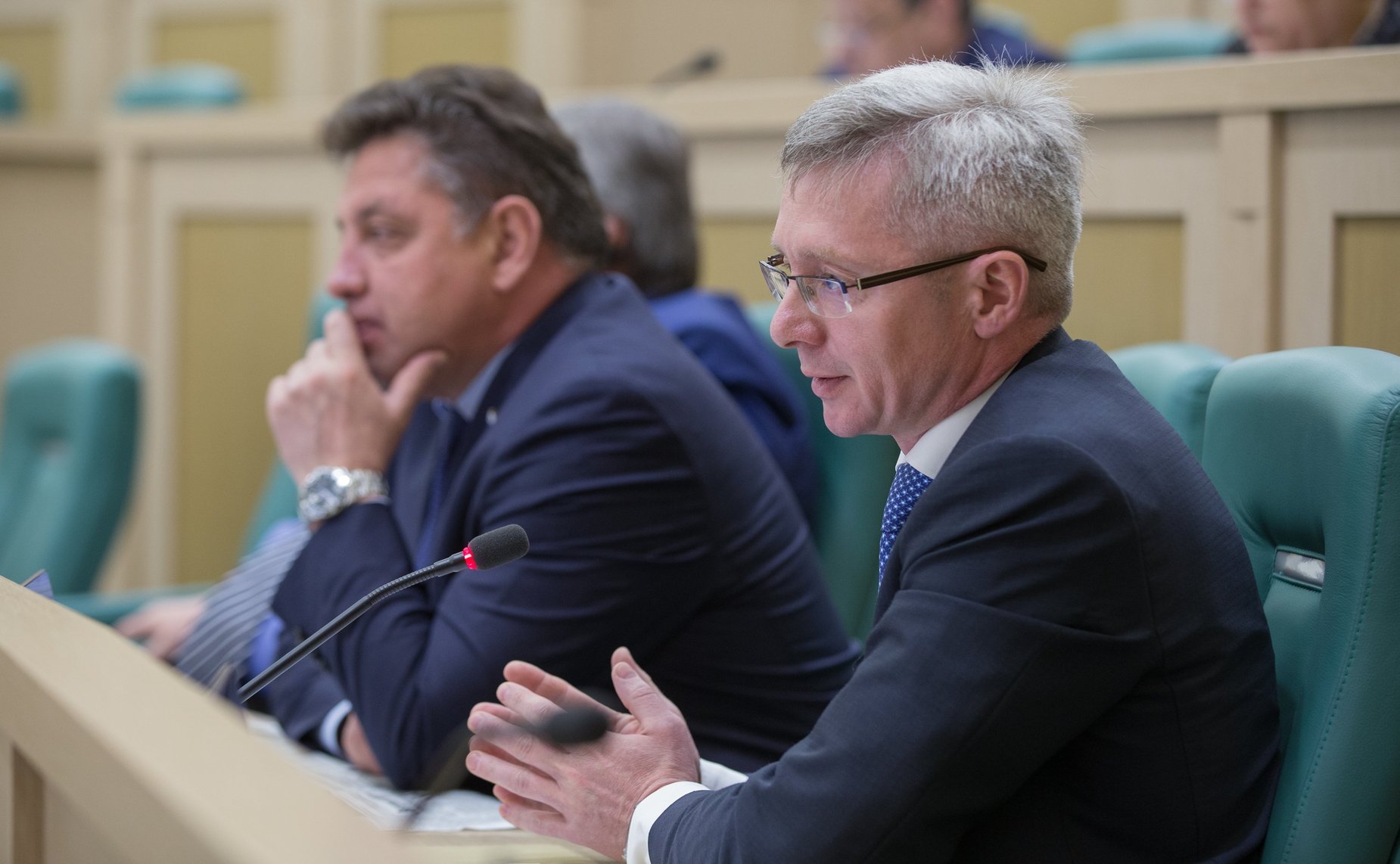О. Казаковцев