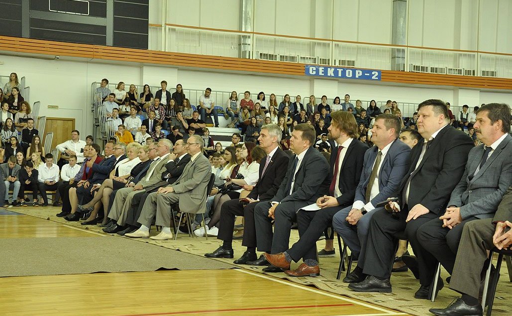 Сергей Фабричный встретился с первокурсниками новгородского университета